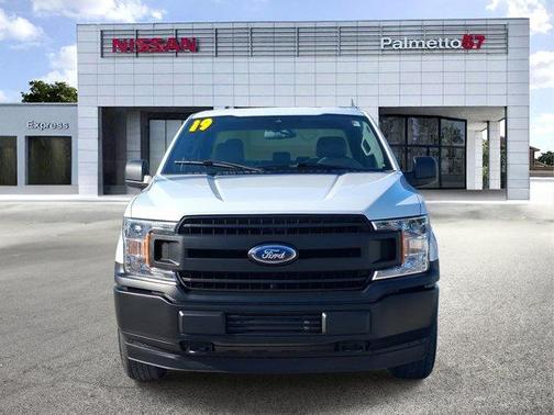 Oxford White 2019 Ford F-150 XL