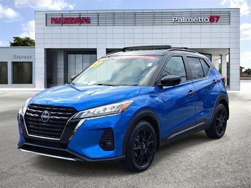 2023 Nissan Kicks SR