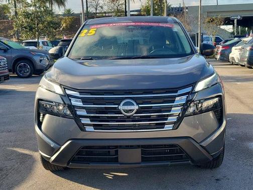 2025 Nissan Rogue S