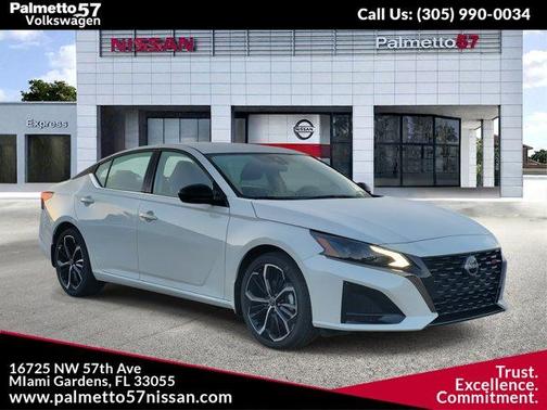 2025 Nissan Altima SR