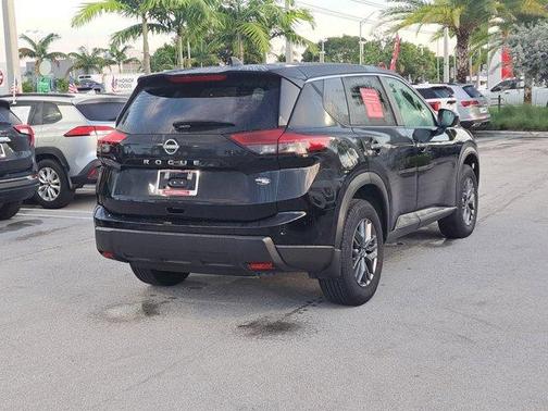 2025 Nissan Rogue S
