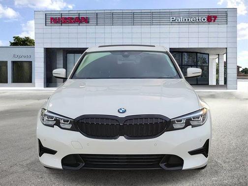 2019 BMW 330 i xDrive