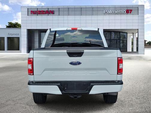 Oxford White 2022 Ford F-150 XL