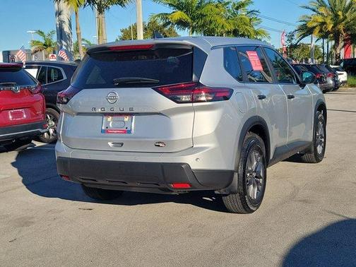 2025 Nissan Rogue S