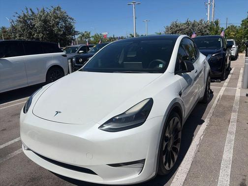 Pearl White Multi 2021 Tesla Model Y Performance