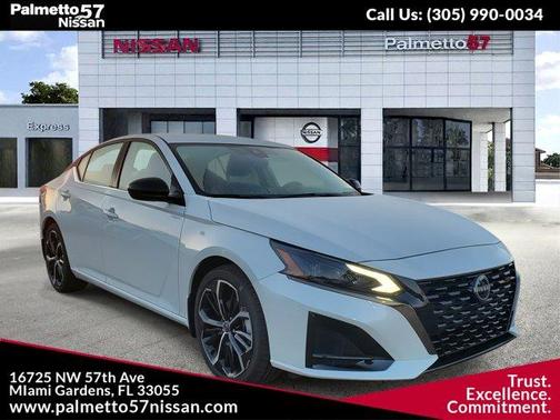 2025 Nissan Altima SR