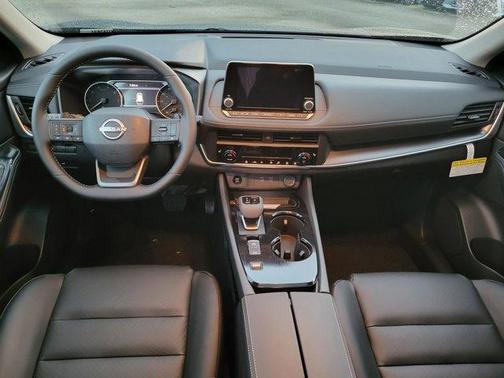 2026 Nissan Rogue DA