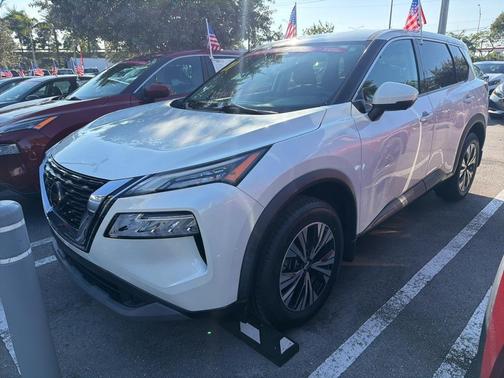 2021 Nissan Rogue SV