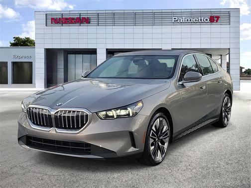 2025 BMW 540 i xDrive