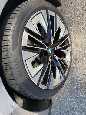 2025 BMW 540 i xDrive