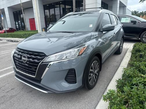 2023 Nissan Kicks SV