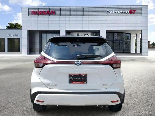 2021 Nissan Kicks SR