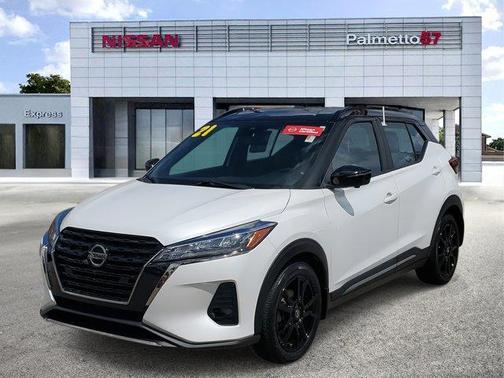 2021 Nissan Kicks SR