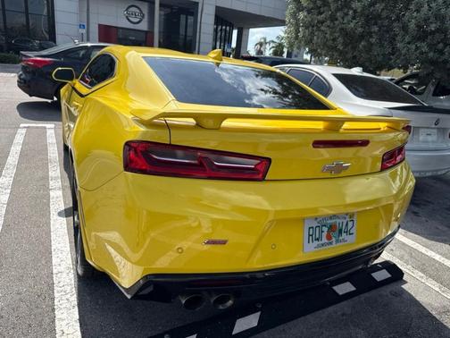 Bright Yellow 2017 Chevrolet Camaro 2SS
