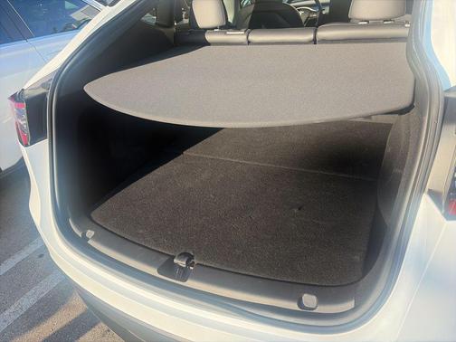 Pearl White Multi 2024 Tesla Model Y Long Range