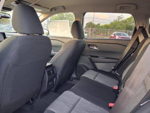 Pearl 2026 Nissan Rogue SV