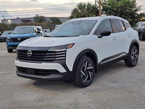 Fresh Powder 2026 Nissan Kicks SV