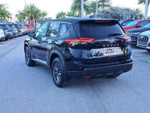 2025 Nissan Rogue S