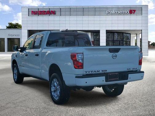 2024 Nissan Titan XD SV