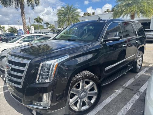 2018 Cadillac Escalade Luxury