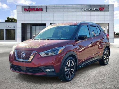 2020 Nissan Kicks SR
