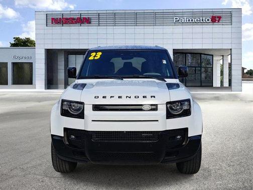 2023 Land Rover Defender 110 X-Dynamic SE