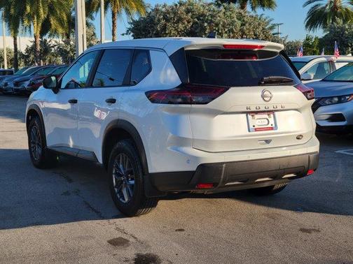 2025 Nissan Rogue S