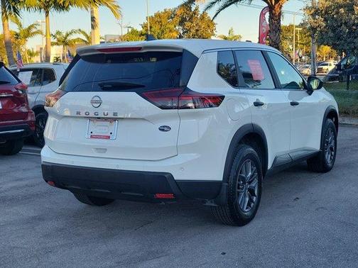 2025 Nissan Rogue S