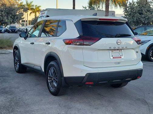 2025 Nissan Rogue S