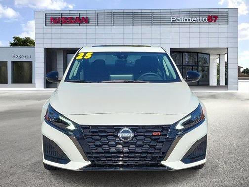 White 2025 Nissan Altima SR