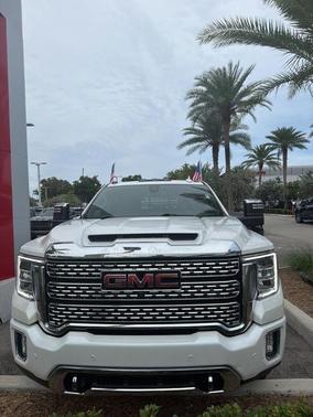 White Frost Tri-Coat 2023 GMC Sierra 3500 Denali