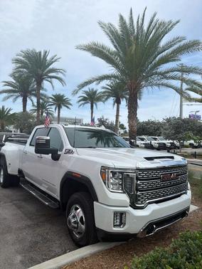White Frost Tri-Coat 2023 GMC Sierra 3500 Denali