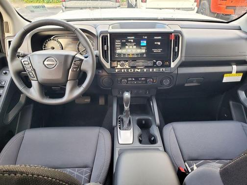 Glacier White 2025 Nissan Frontier SV