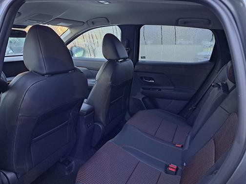 Gun Metallic 2026 Nissan Kicks SR