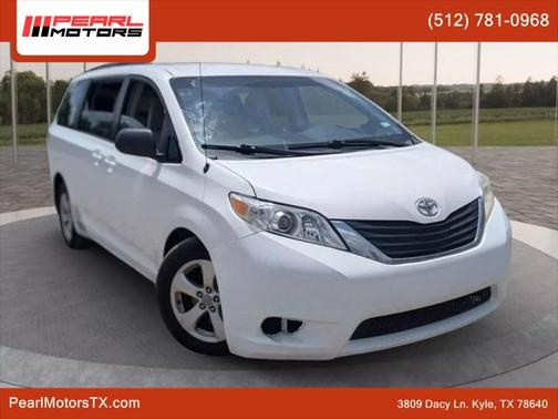 2011 Toyota Sienna LE