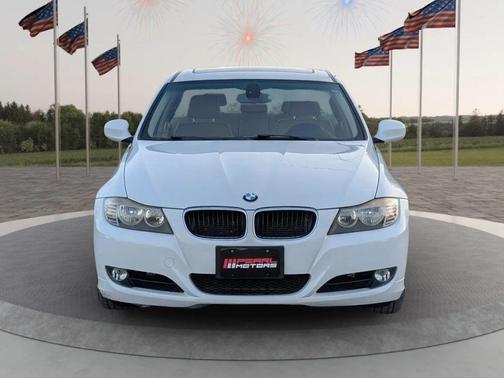 2011 BMW 328 328i Sedan 4D