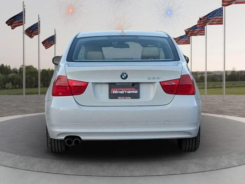 2011 BMW 328 328i Sedan 4D
