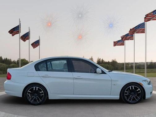 2011 BMW 328 328i Sedan 4D