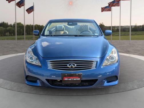 2009 INFINITI G37 Base