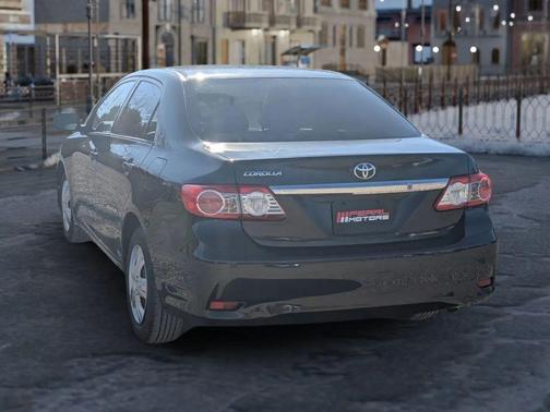 2012 Toyota Corolla LE