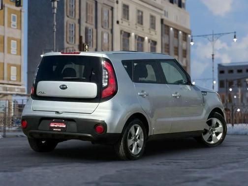 2017 Kia Soul Base
