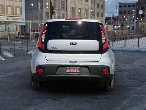 2017 Kia Soul Base