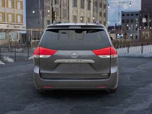 2011 Toyota Sienna Limited