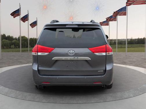 2011 Toyota Sienna Limited