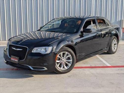 2015 Chrysler 300 Limited