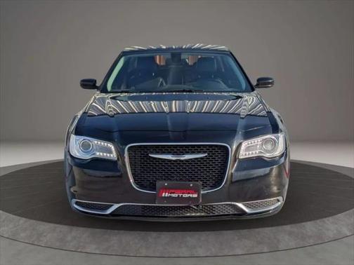 2015 Chrysler 300 Limited