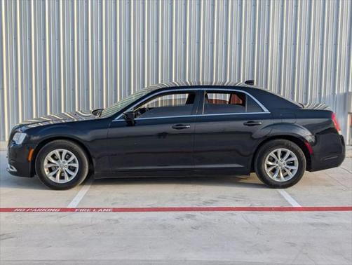 2015 Chrysler 300 Limited