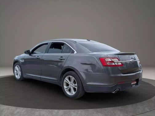 2016 Ford Taurus SEL