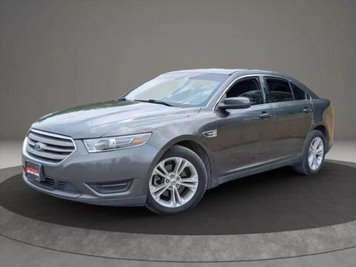 2016 Ford Taurus SEL