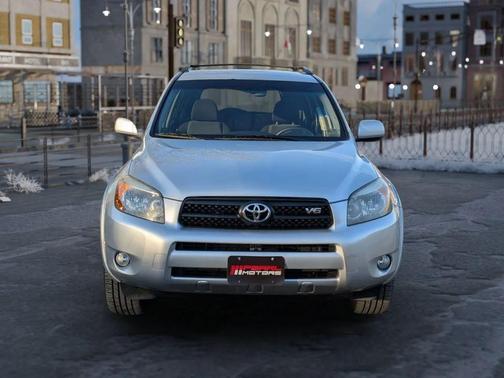 2007 Toyota RAV4 Sport